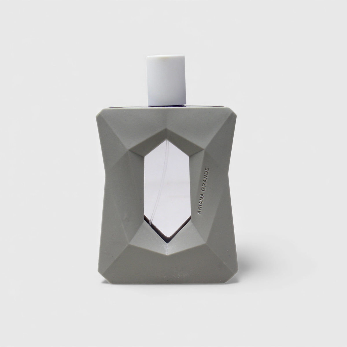 Ariana Grande God Is A Woman 3 Pz