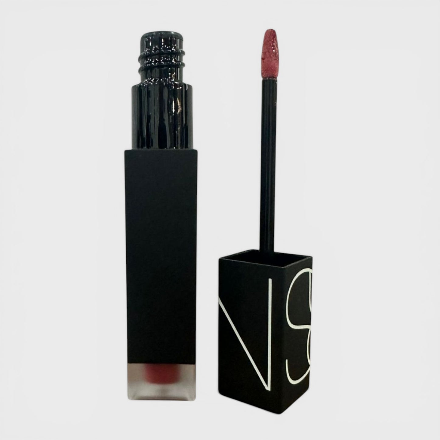 Nars Air Matte Ultra Lip Tint Turned On 5.5 Ml Para Mujer