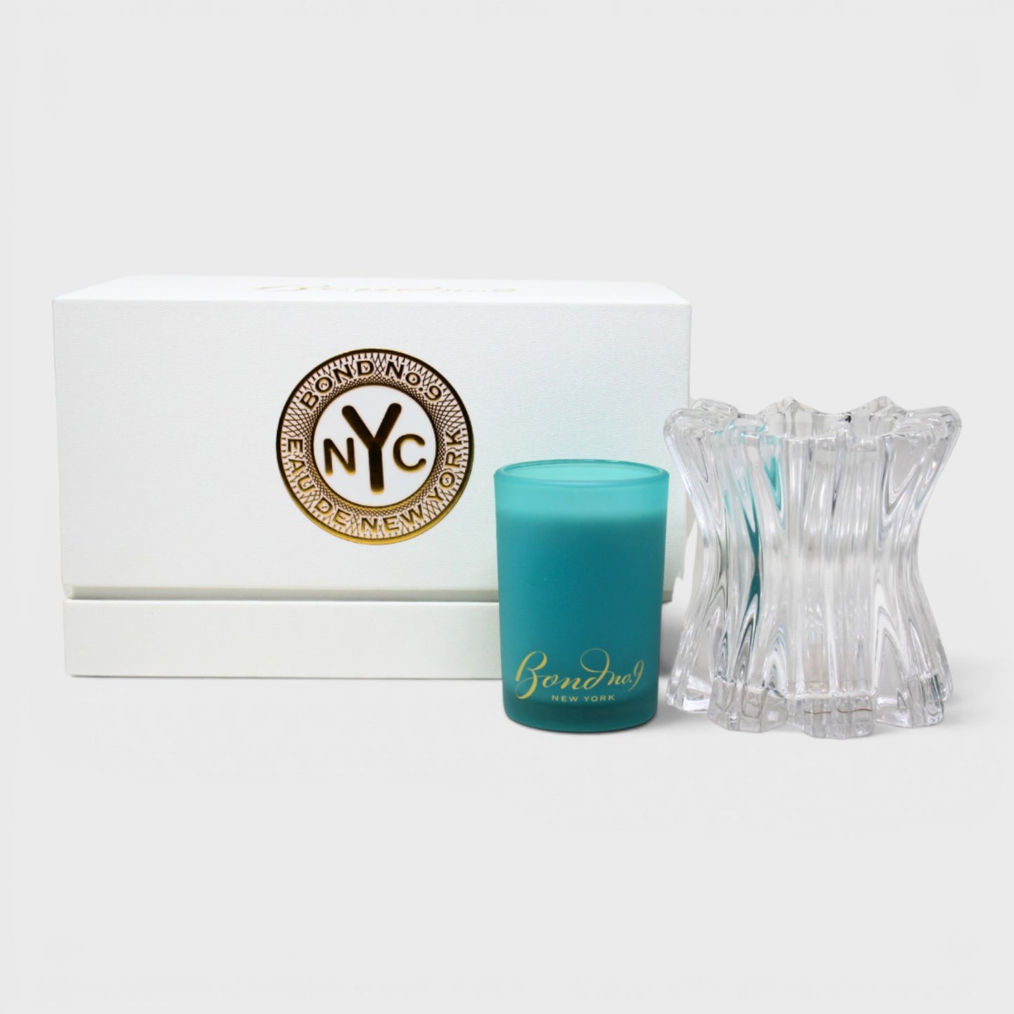 Bond No. 9 Vela Perfumada Con Portavela De Cristal